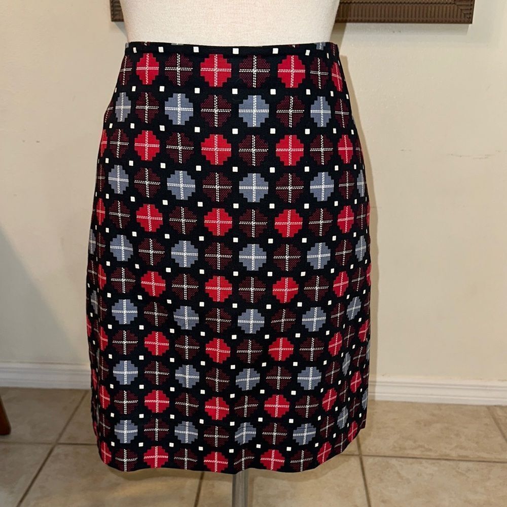 Talbots Stylish Geometric Patterned Skirt